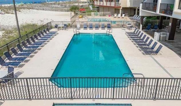 Island Winds West 477 By Albvr - Beachfront, Updated & Beautiful! Just Steps To The Beach & Hangout! Gulf Shores Eksteriør billede