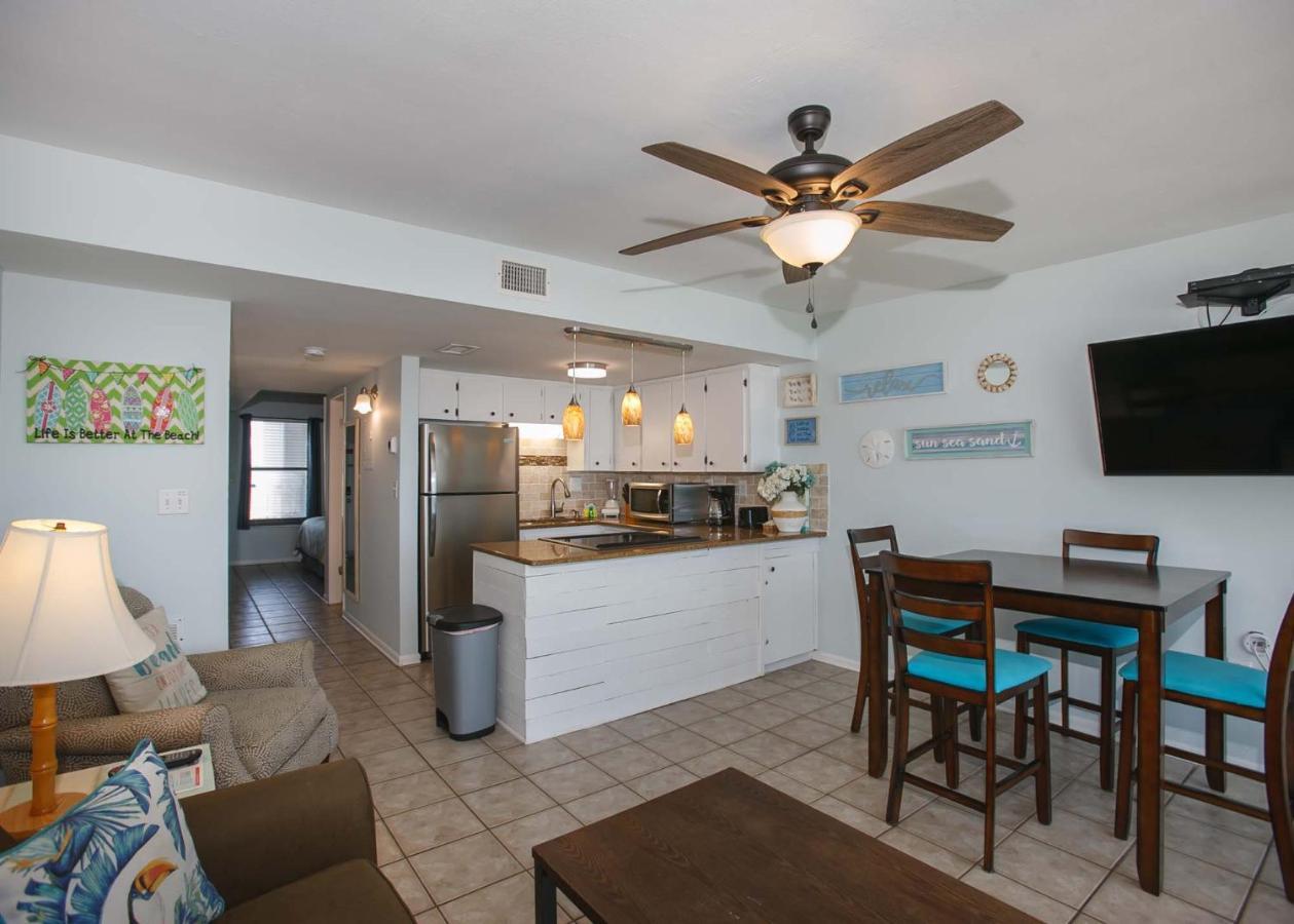 Island Winds West 477 By Albvr - Beachfront, Updated & Beautiful! Just Steps To The Beach & Hangout! Gulf Shores Eksteriør billede