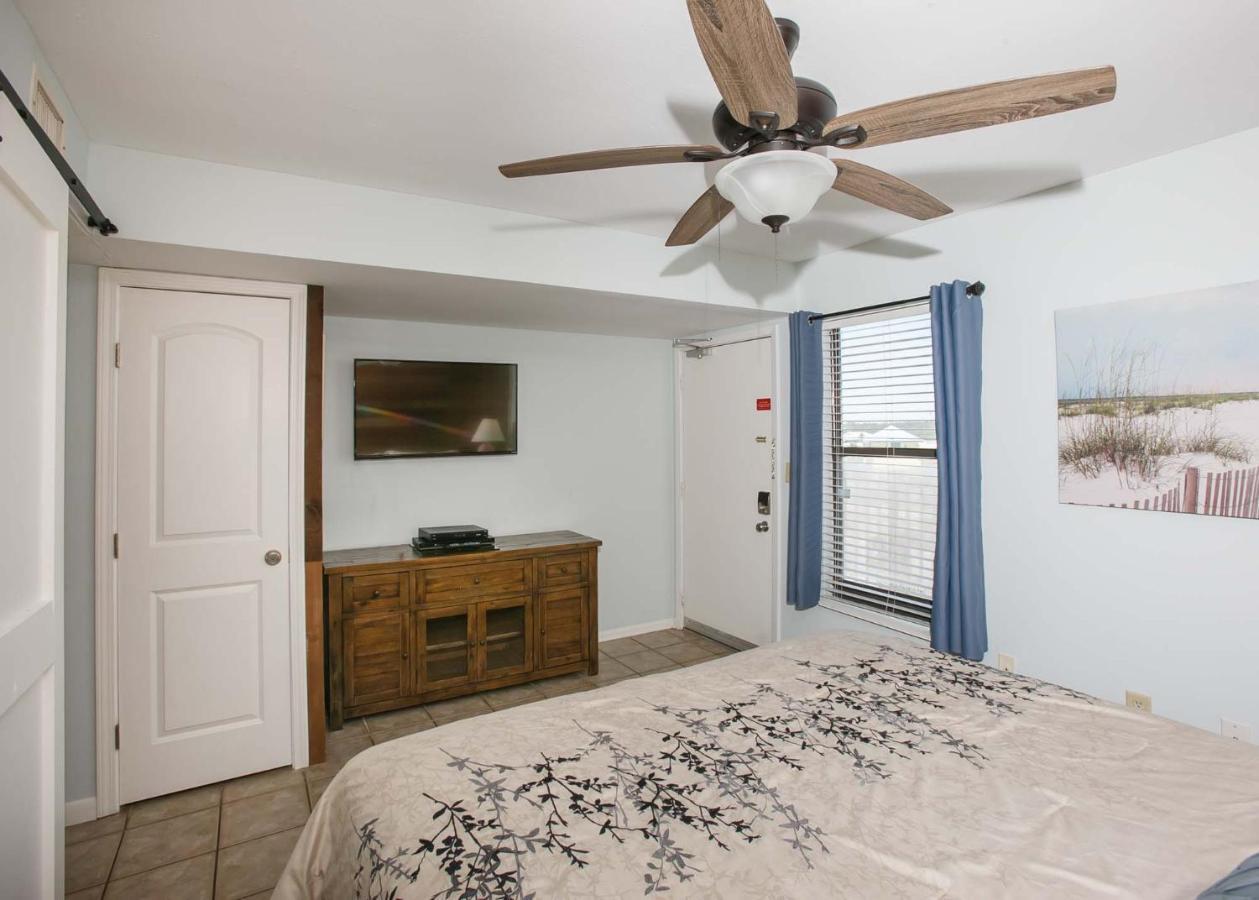 Island Winds West 477 By Albvr - Beachfront, Updated & Beautiful! Just Steps To The Beach & Hangout! Gulf Shores Eksteriør billede